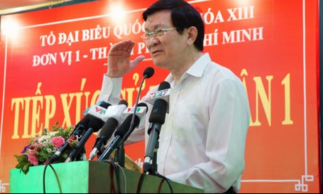 ປະທານປະເທດ ເຈືອງເຕີນຊາງ ພົບປະກັບຜູ້ມີສິດເລືອກຕັ້ງນະຄອນໂຮ່ຈິມິນ